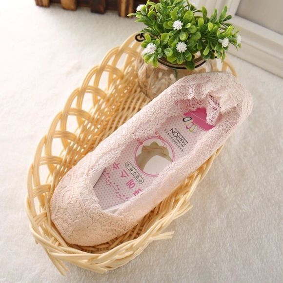 Women's Lace Invisible Socks in Various colors - Picture 2 of 8